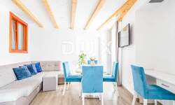 Trosoban stan, Rovinj, prodaja, 394000 €, 55 m2