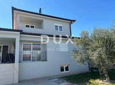 Kuca, Labin, prodaja, 435000 €, 182 m2