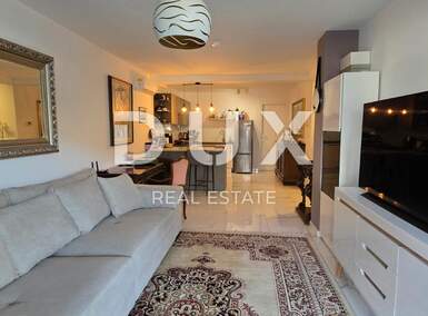 Stan, Pula, Gregovica, prodaja, 450000 €, 161 m2