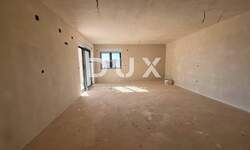 Trosoban stan, Vodice, prodaja, 220000 €, 82 m2