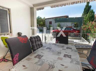 Kuca, Obrovac, Gornji Karin, prodaja, 260000 €, 180 m2