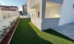 Trosoban stan, Vir, prodaja, 185000 €, 62 m2