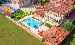 Kuca, Ližnjan, Valtura, prodaja, 1300000 €, 600 m2