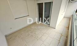 Trosoban stan, Crikvenica, Selce, prodaja, 287000 €, 64 m2