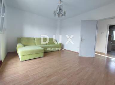 Trosoban stan, Pula, Vidikovac, prodaja, 300000 €, 83 m2