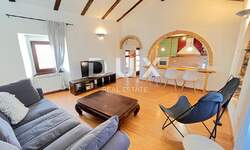 Trosoban stan, Rijeka, Trsat, prodaja, 265000 €, 83 m2