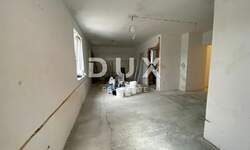 Trosoban stan, Rijeka, Hosti, prodaja, 220000 €, 74 m2