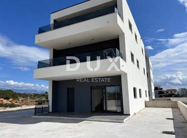 Trosoban stan, Povljana, prodaja, 229000 €, 58 m2