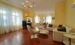 Trosoban stan, Opatija, Opatija - Centar, prodaja, 1000000 €, 180 m2