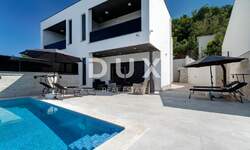 Kuca, Crikvenica, Dramalj, prodaja, 830000 €, 185 m2