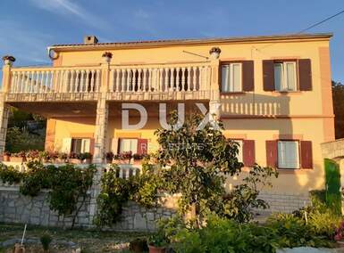 Kuca, Crikvenica, prodaja, 375000 €, 100 m2