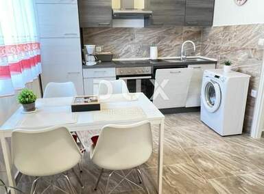 Dvosoban stan, Opatija, Opatija - Centar, prodaja, 250000 €, 34 m2