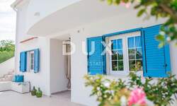 Kuca, Dobrinj, Klimno, prodaja, 890000 €, 220 m2