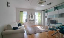 Dvosoban stan, Opatija, Opatija - Centar, prodaja, 310000 €, 47 m2