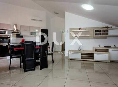 Trosoban stan, Vrbnik, prodaja, 296000 €, 95 m2