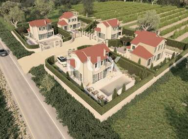 Kuca, Tinjan, prodaja, 550000 €, 127 m2