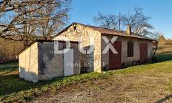 Kuca, Pazin, Zarečje, prodaja, 155000 €, 122 m2