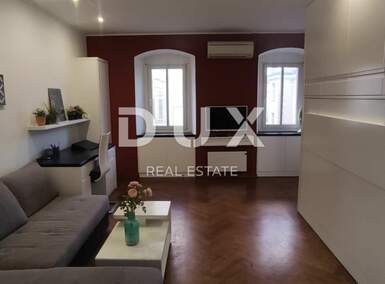 Dvosoban stan, Opatija, Opatija - Centar, najam, 850 €, 45 m2