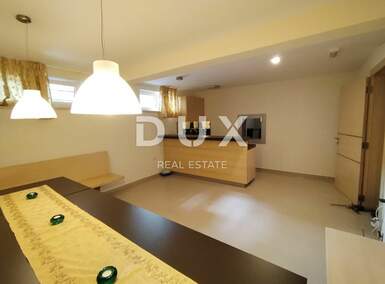 Stan, Pula, Centar, prodaja, 200000 €, 127 m2