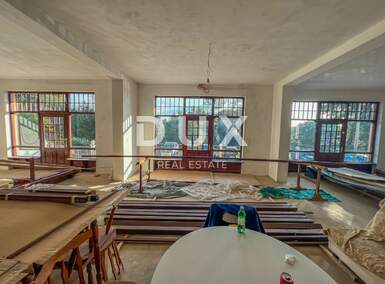 Poslovni prostor, Lovran, najam, 3500 €, 200 m2