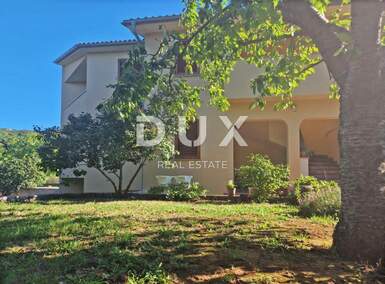 Kuca, Labin, prodaja, 540000 €, 465 m2