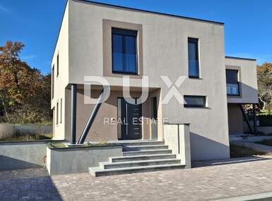 Cetvorosoban stan, Labin, prodaja, 460000 €, 136 m2