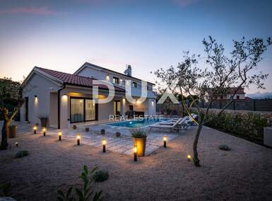 Kuca, Krk, Muraj, prodaja, 890000 €, 160 m2