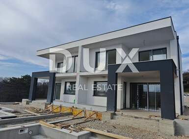 Kuca, Kostrena, Martinšćica, najam, 3000 €, 250 m2