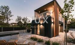 Kuca, Vodice, prodaja, 1150000 €, 190 m2