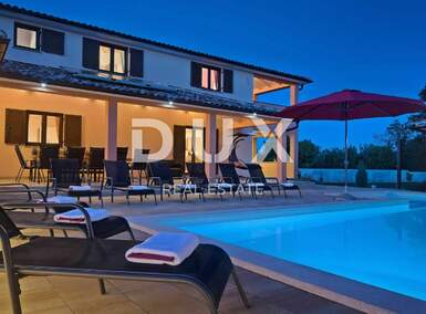 Kuca, Barban, prodaja, 850000 €, 300 m2