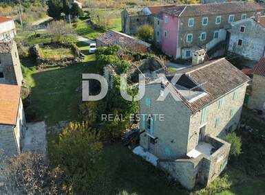 Kuca, Buje, Momjan, prodaja, 310000 €, 140 m2