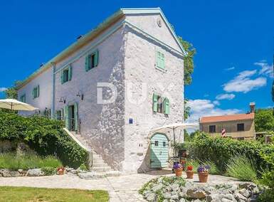 Kuca, Dobrinj, Kras, prodaja, 900000 €, 350 m2