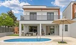 Kuca, Labin, prodaja, 470000 €, 130 m2