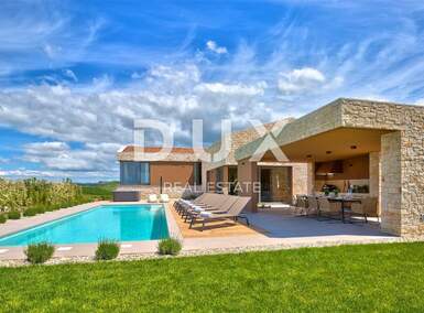 Kuca, Brtonigla, prodaja, 2200000 €, 324 m2