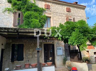 Kuca, Medulin, prodaja, 350000 €, 195 m2