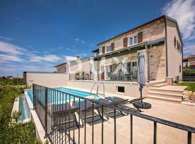 Kuca, Sveti Lovreč, prodaja, 913000 €, 350 m2