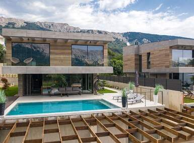 Kuca, Krk, prodaja, 2000000 €, 280 m2