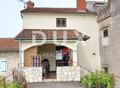 Kuca, Poreč, Fuškulin, prodaja, 270000 €, 100 m2