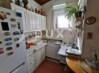 Trosoban stan, Pula, Centar, prodaja, 156000 €, 72 m2