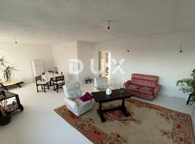 Trosoban stan, Rovinj, prodaja, 390000 €, 156 m2