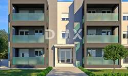 Trosoban stan, Poreč, prodaja, 240000 €, 72 m2