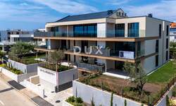 Trosoban stan, Novigrad, prodaja, 577440 €, 115 m2