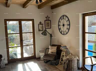 Kuca, Svetvinčenat, prodaja, 650000 €, 218 m2