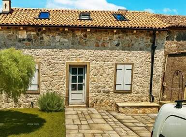 Kuca, Labin, prodaja, 320000 €, 90 m2