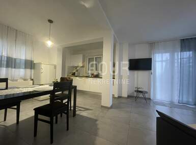 Dvosoban stan, Rijeka, Martinkovac, najam, 690 €, 48 m2