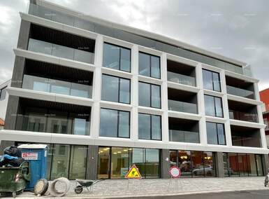 Trosoban stan, Umag, prodaja, 495000 €, 98 m2