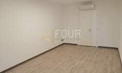Poslovni prostor, Rijeka, Centar, najam, 600 €, 30 m2