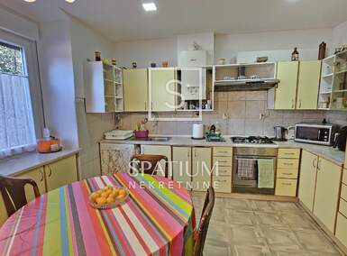 Cetvorosoban stan, Rijeka, Belveder, prodaja, 270000 €, 101 m2