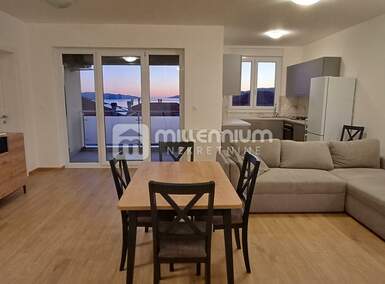 Cetvorosoban stan, Rijeka, Srdoči, prodaja, 360000 €, 82 m2