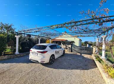 Kuca, Pula, Veli Vrh, prodaja, 575000 €, 165 m2